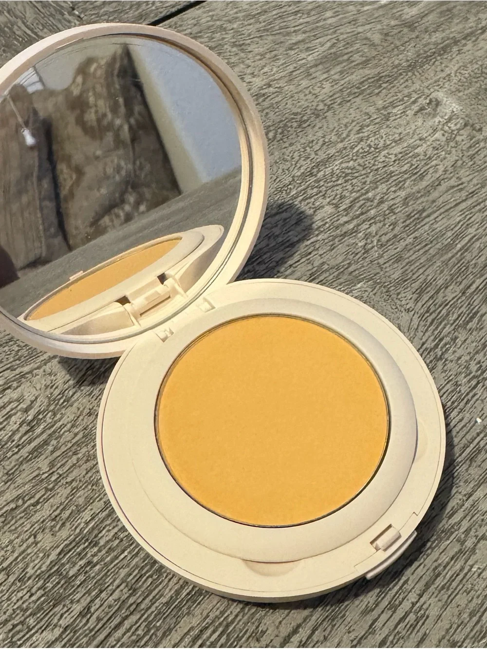 Laura Mercier Translucent Honey Pressed Setting Powder Ultra-Blur